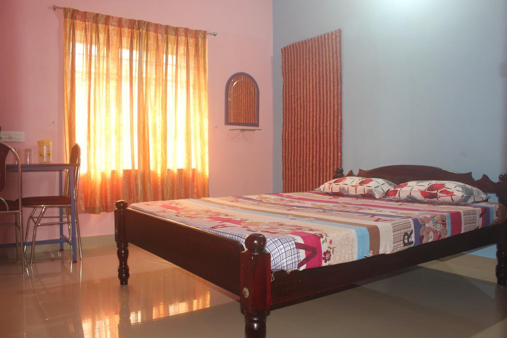 Navendu Home Stay Alappuzha Bagian luar foto